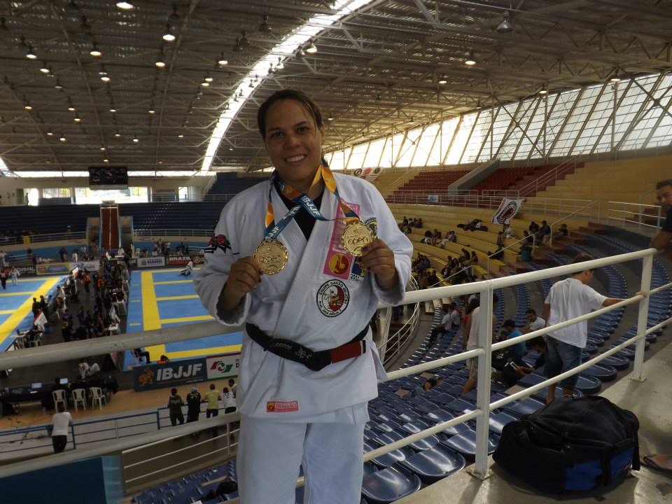Lutadora de Jiu-Jitsu Karla Araújo vence torneio em São Paulo
