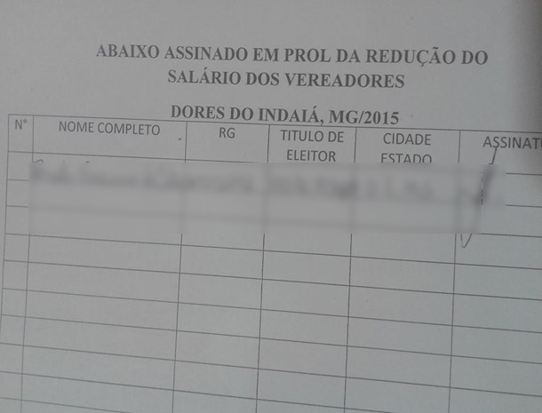 Moradores mobilizam cidade em MG para redução do salário de vereadores